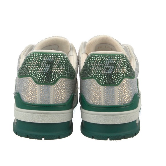 LOUIS VUITTON CRYSTAL SNEAKER - Picture 3 of 6